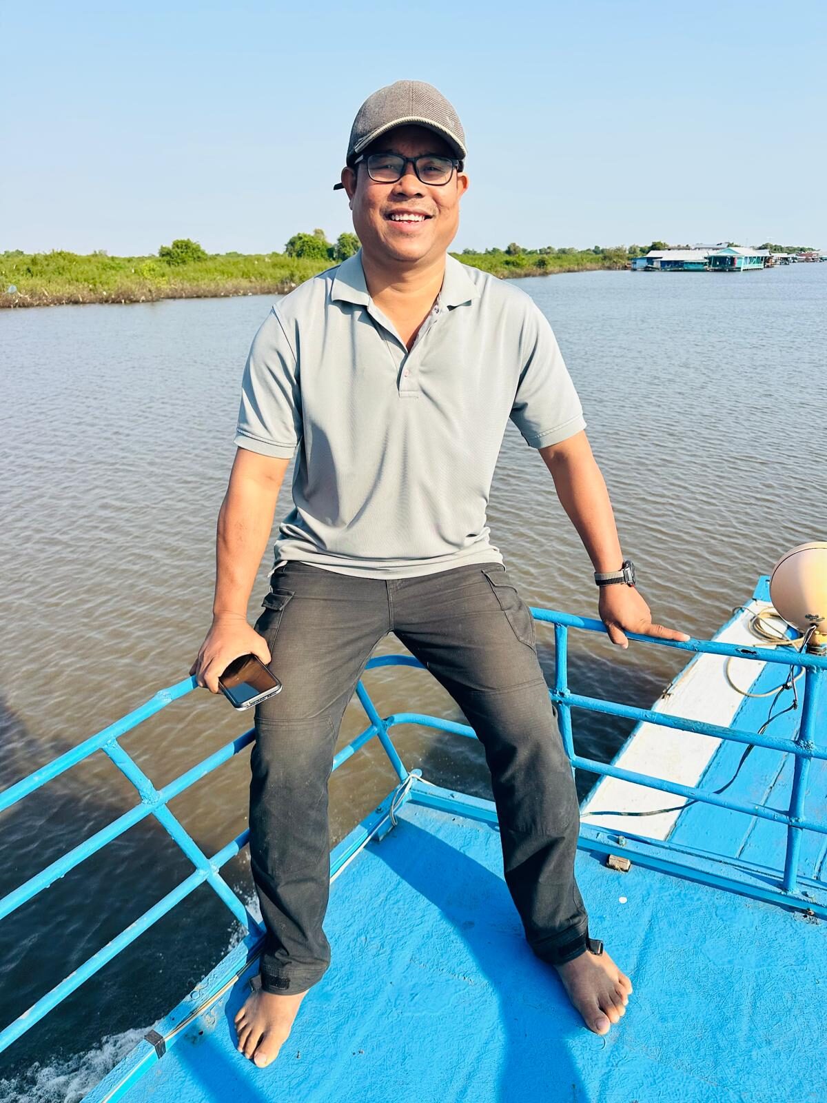 Yong La, administrator and support
